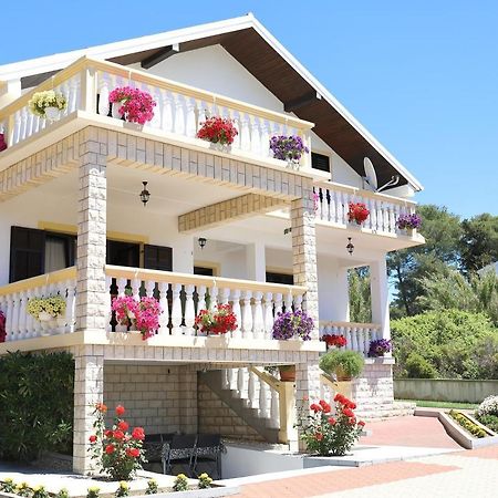 Apartmani Bruno Бибинє Екстер'єр фото