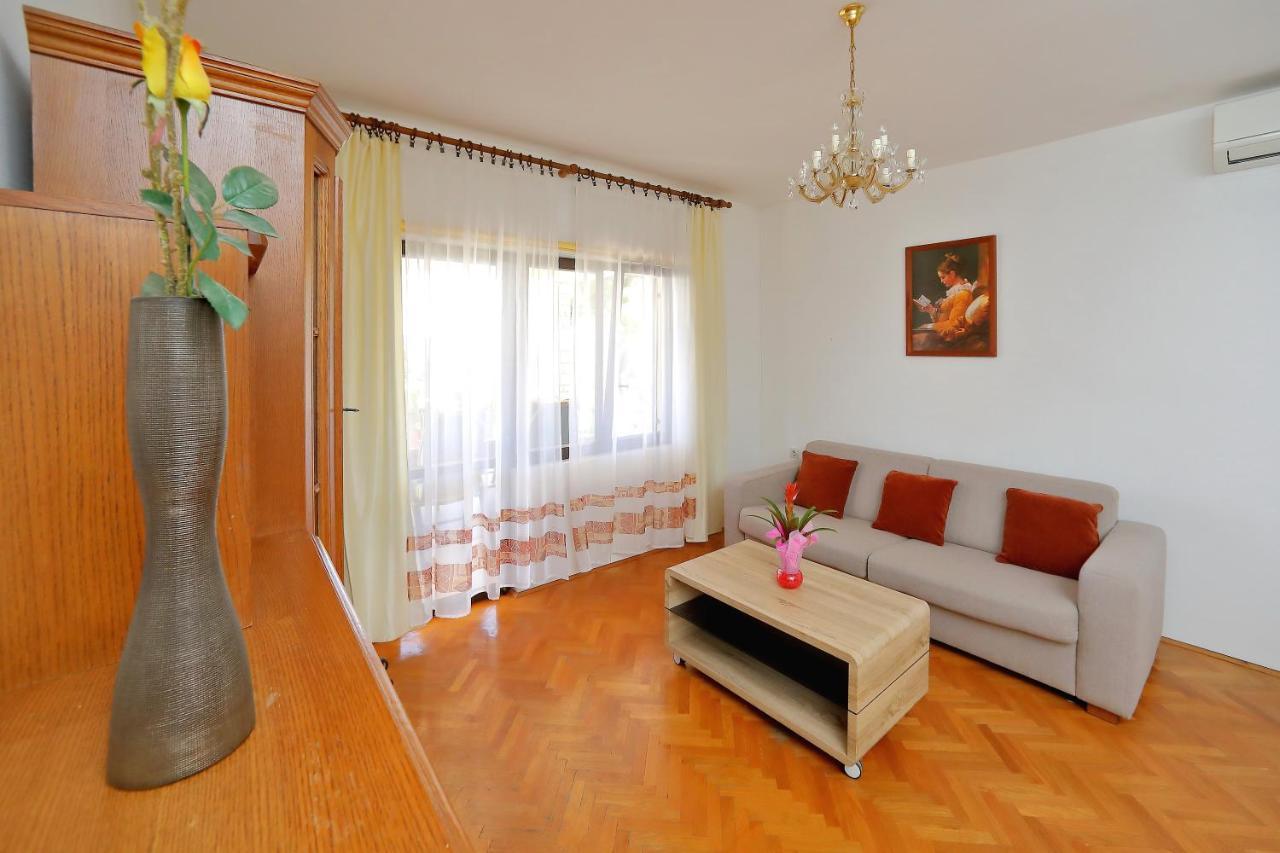 Apartmani Bruno Бибинє Екстер'єр фото