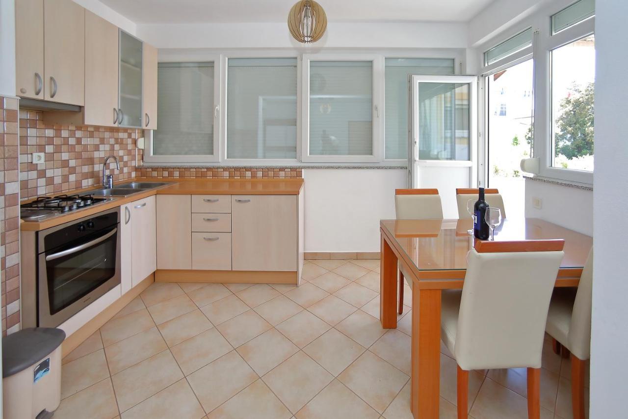 Apartmani Bruno Бибинє Екстер'єр фото
