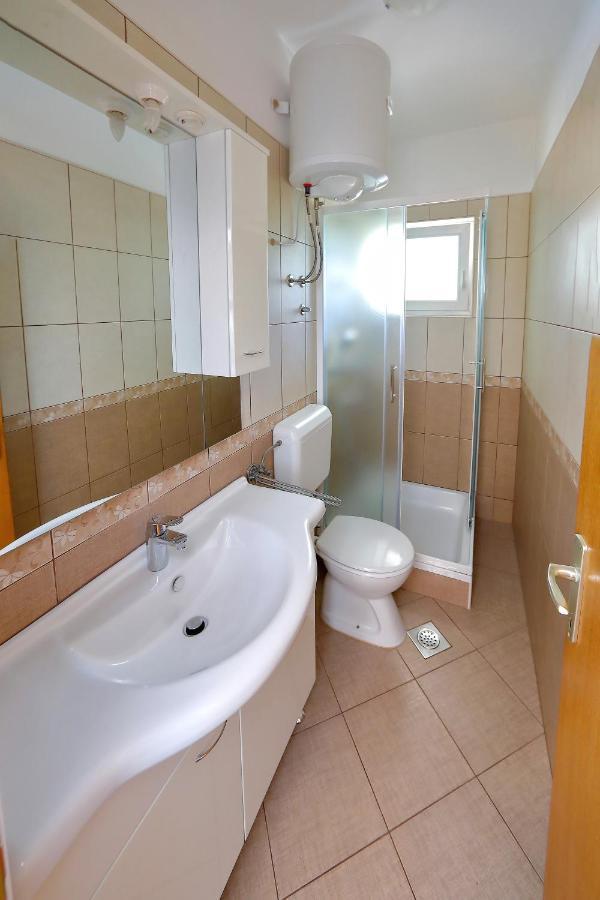 Apartmani Bruno Бибинє Екстер'єр фото