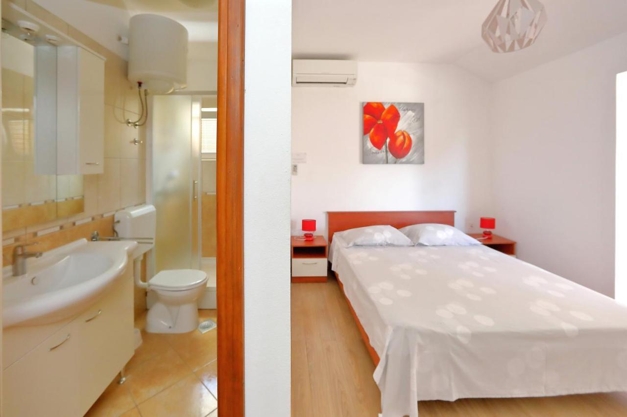 Apartmani Bruno Бибинє Екстер'єр фото
