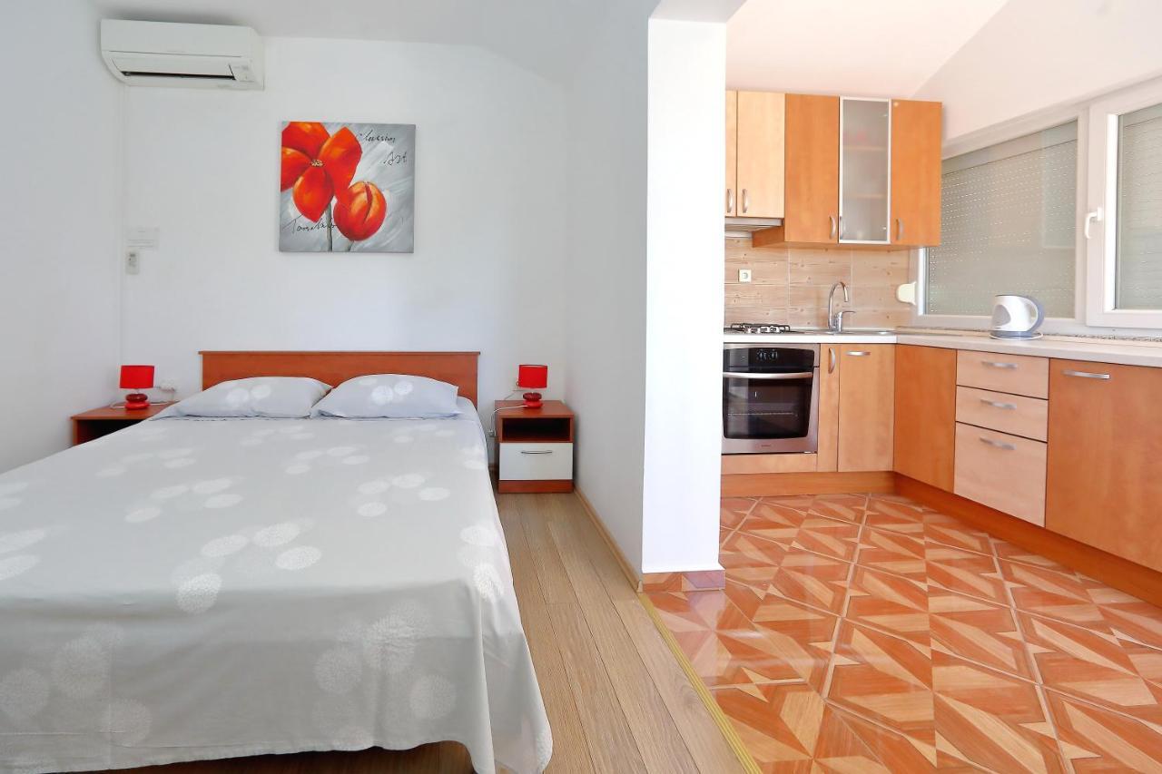 Apartmani Bruno Бибинє Екстер'єр фото